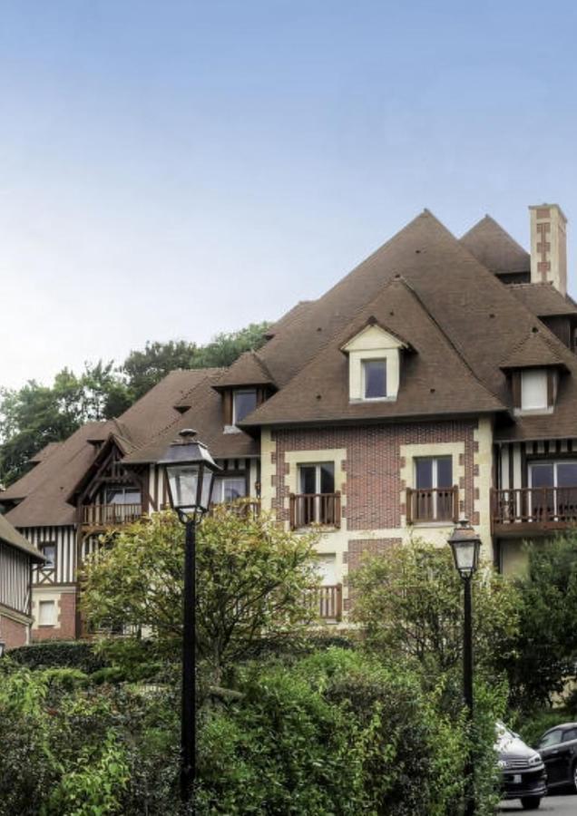 Le Bellevue Apartment Deauville Exterior photo